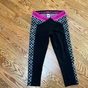 Zumba Black Capri Leggings NWOT Size Medium